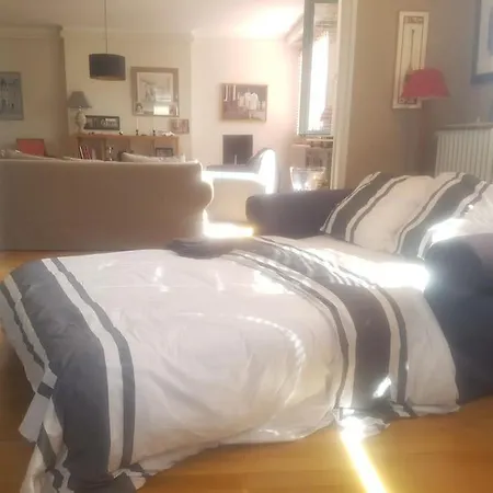 Appt 3 Hyper Centre Tres Calme Tres Clair Quartier Place Royale, Parking Gratuit